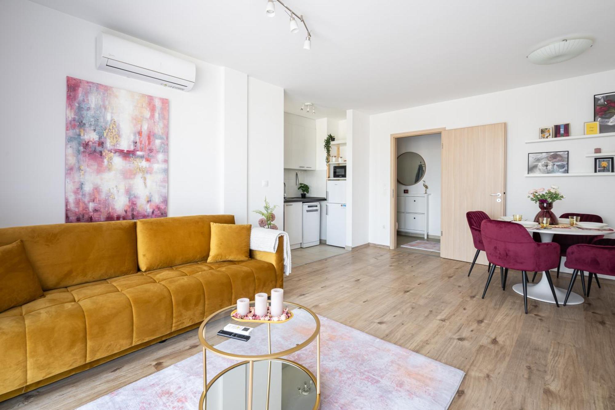 All You Need In Bp - Garage, Terraces, Aircon Budapest Luaran gambar